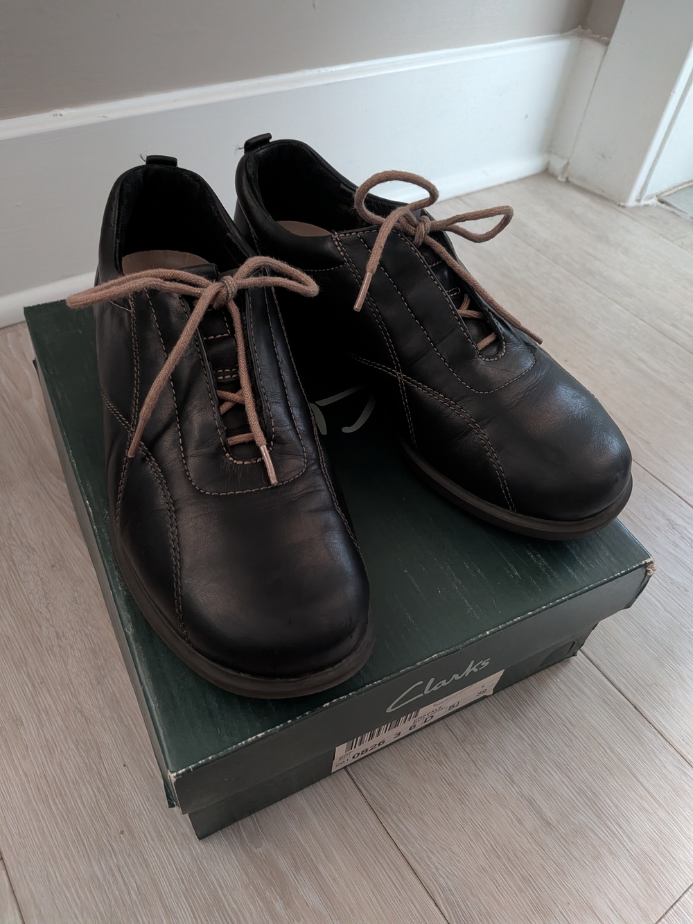 Vintage 2001 Clarks Springers Crackle Black Leather Comfort Shoes US 7.5
